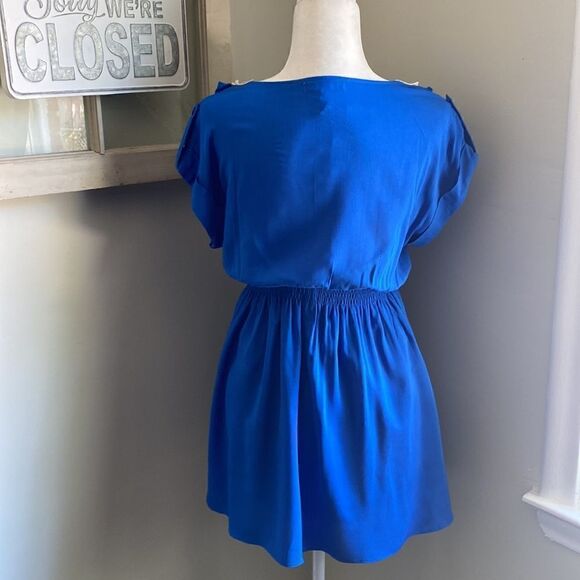 𝅺YA Los Angeles Dolman Top with Lace Overlay Dress Royal Blue White NWT - Picture 6 of 9